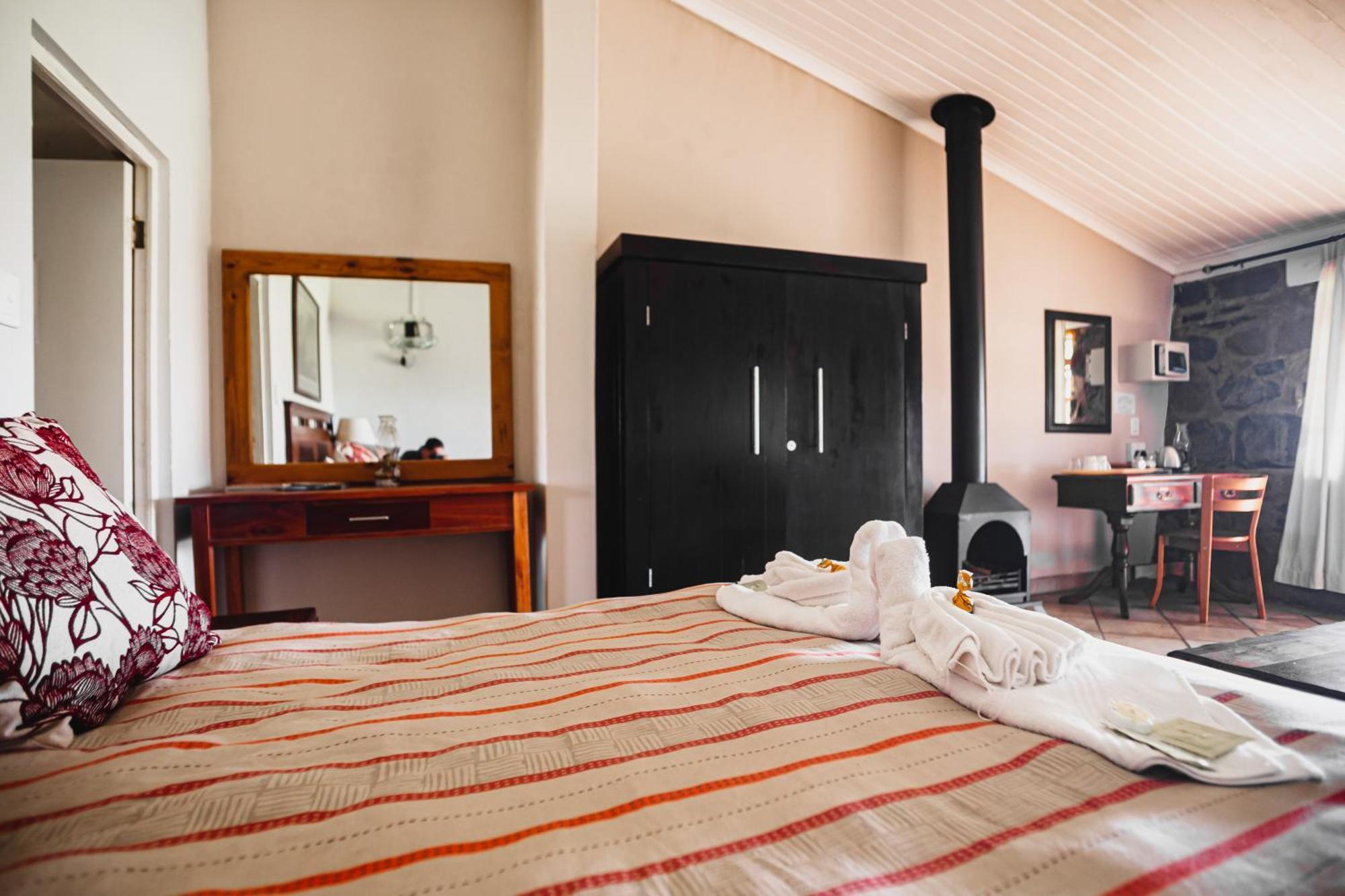 Ardmore Guest Farm Champagne Valley Exterior foto